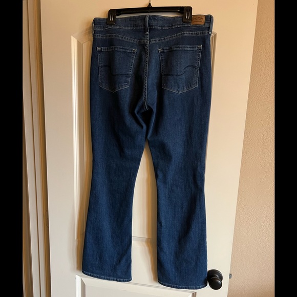 Women’s Signature Levi Strauss Mid-rise Bootcut Jeans Size 12 - Picture 2 of 4